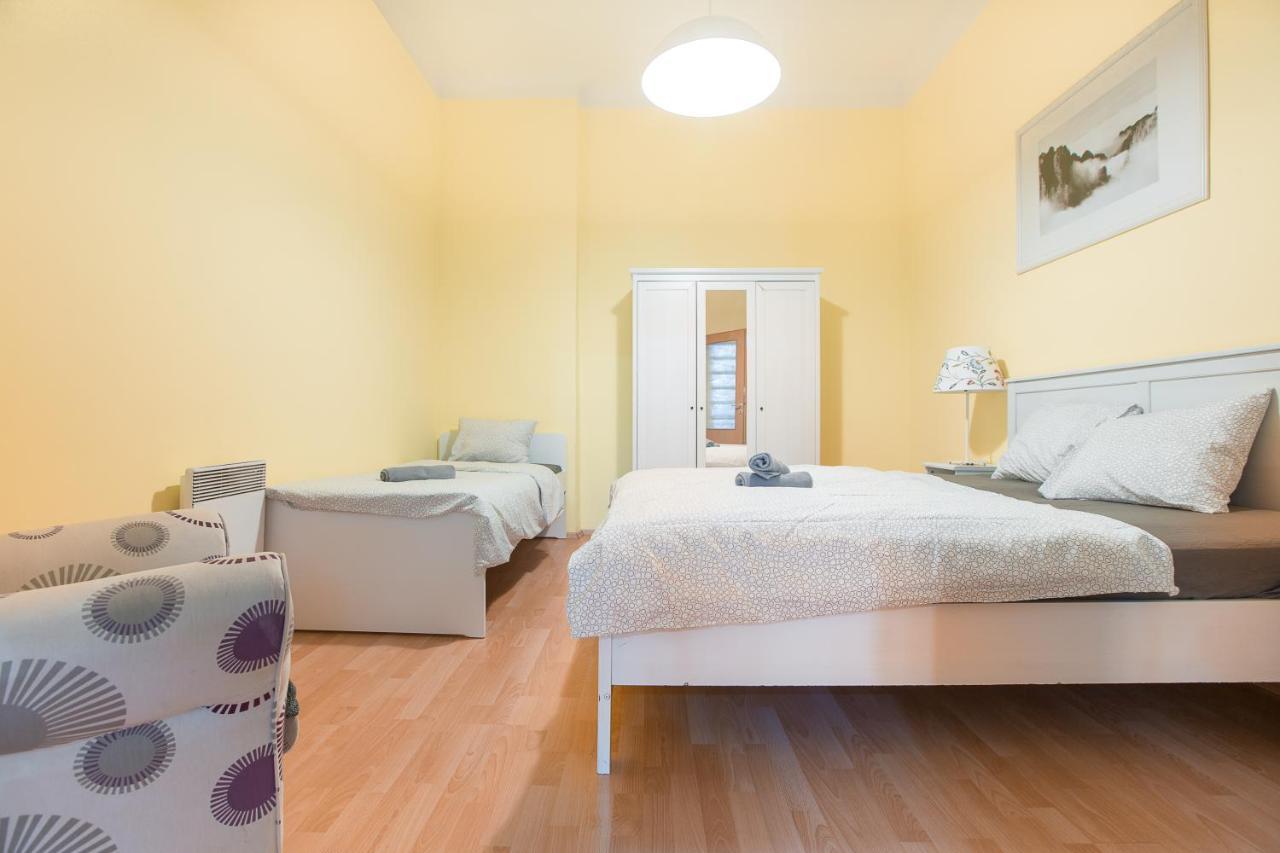 Premier Apartments Near The Museum Prague Luaran gambar